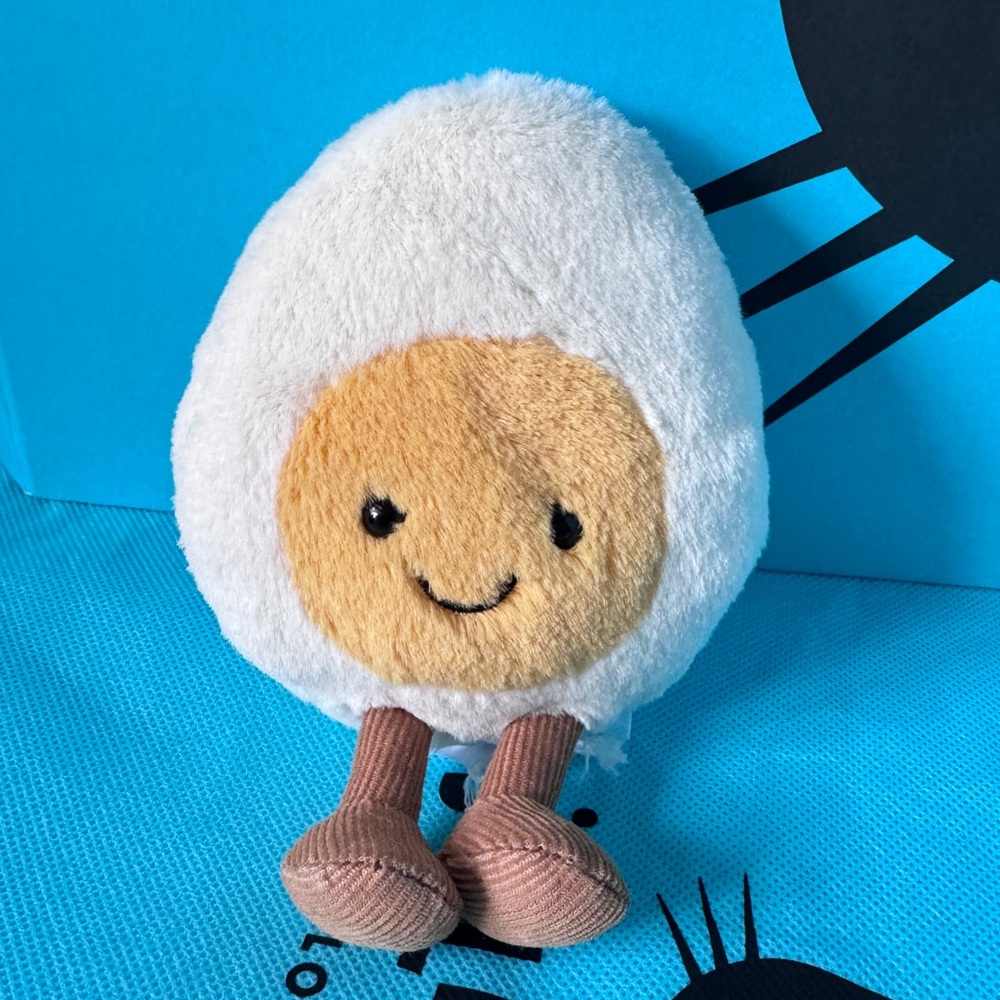 NWT Jellycat Amuseables Happy Egg